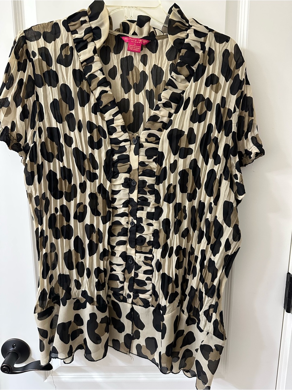 Sunny Leigh peplum Ruffle-Trim Leopard Print Blouse - Black and Cream